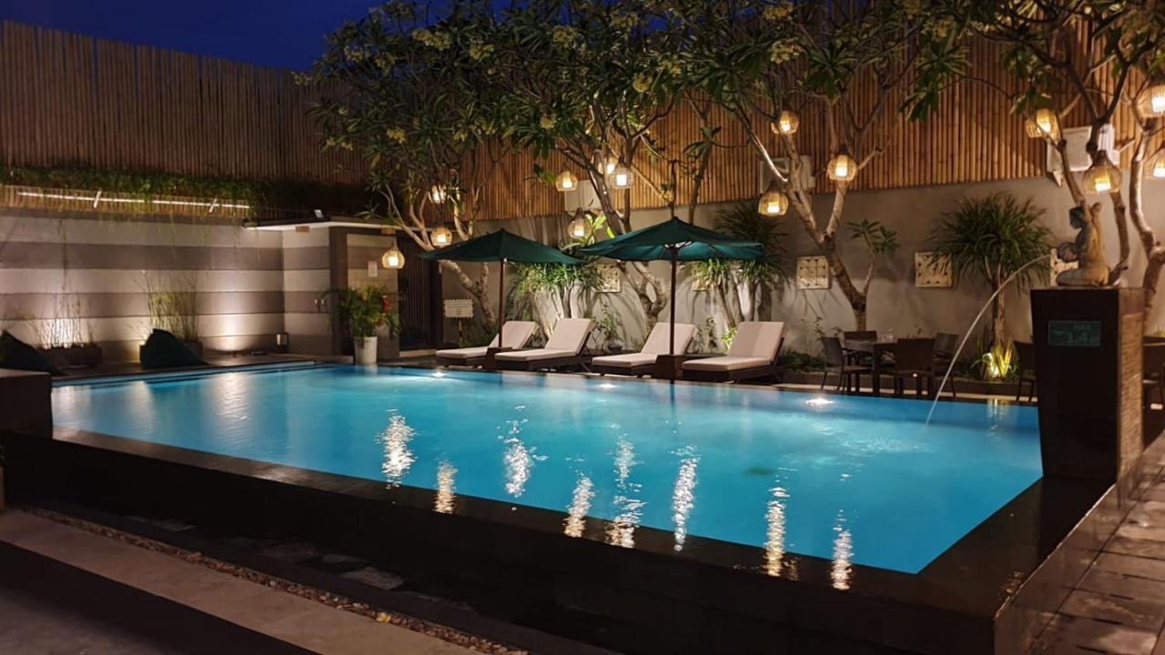 The Banyumas Villa Denpasar Exteriör bild