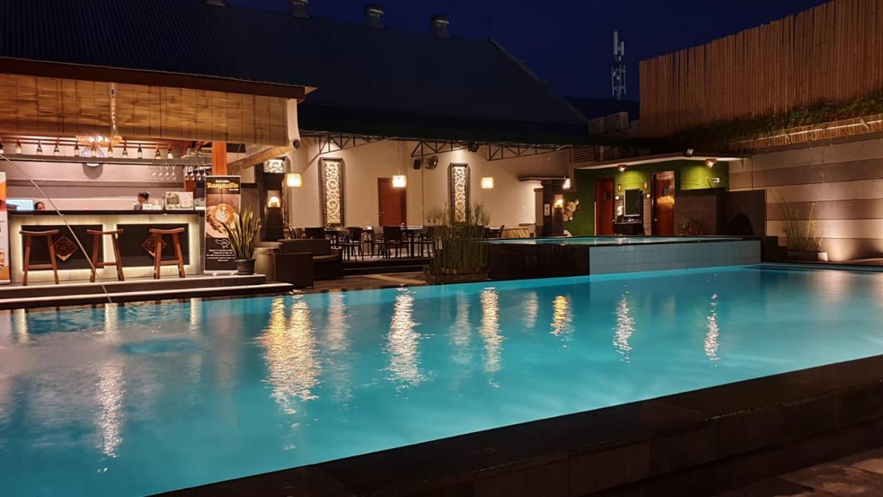 The Banyumas Villa Denpasar Exteriör bild