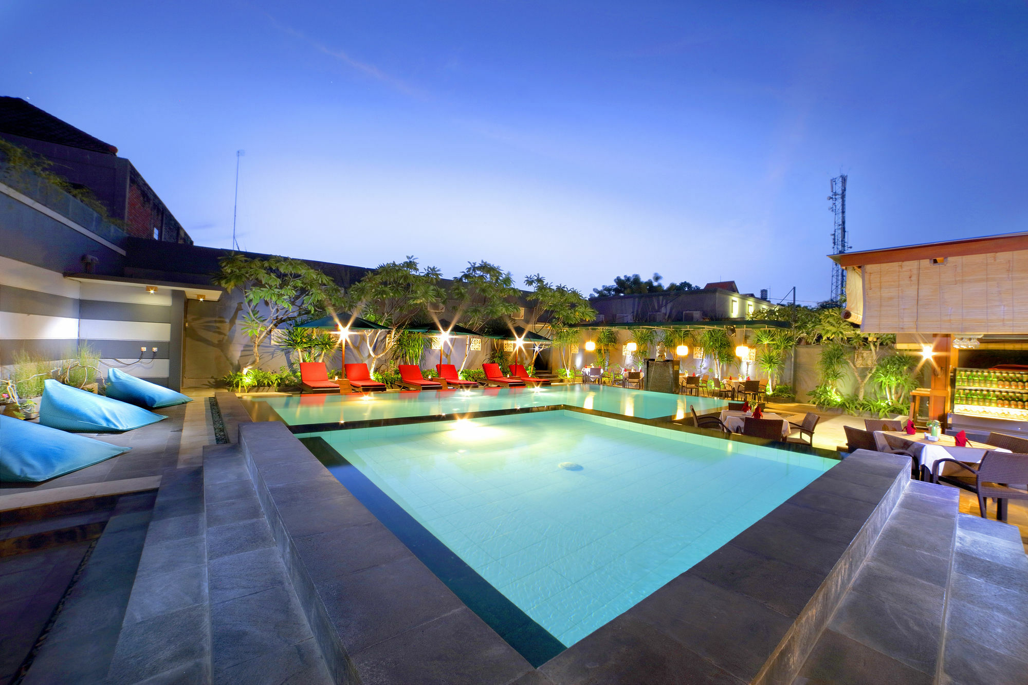 The Banyumas Villa Denpasar Exteriör bild