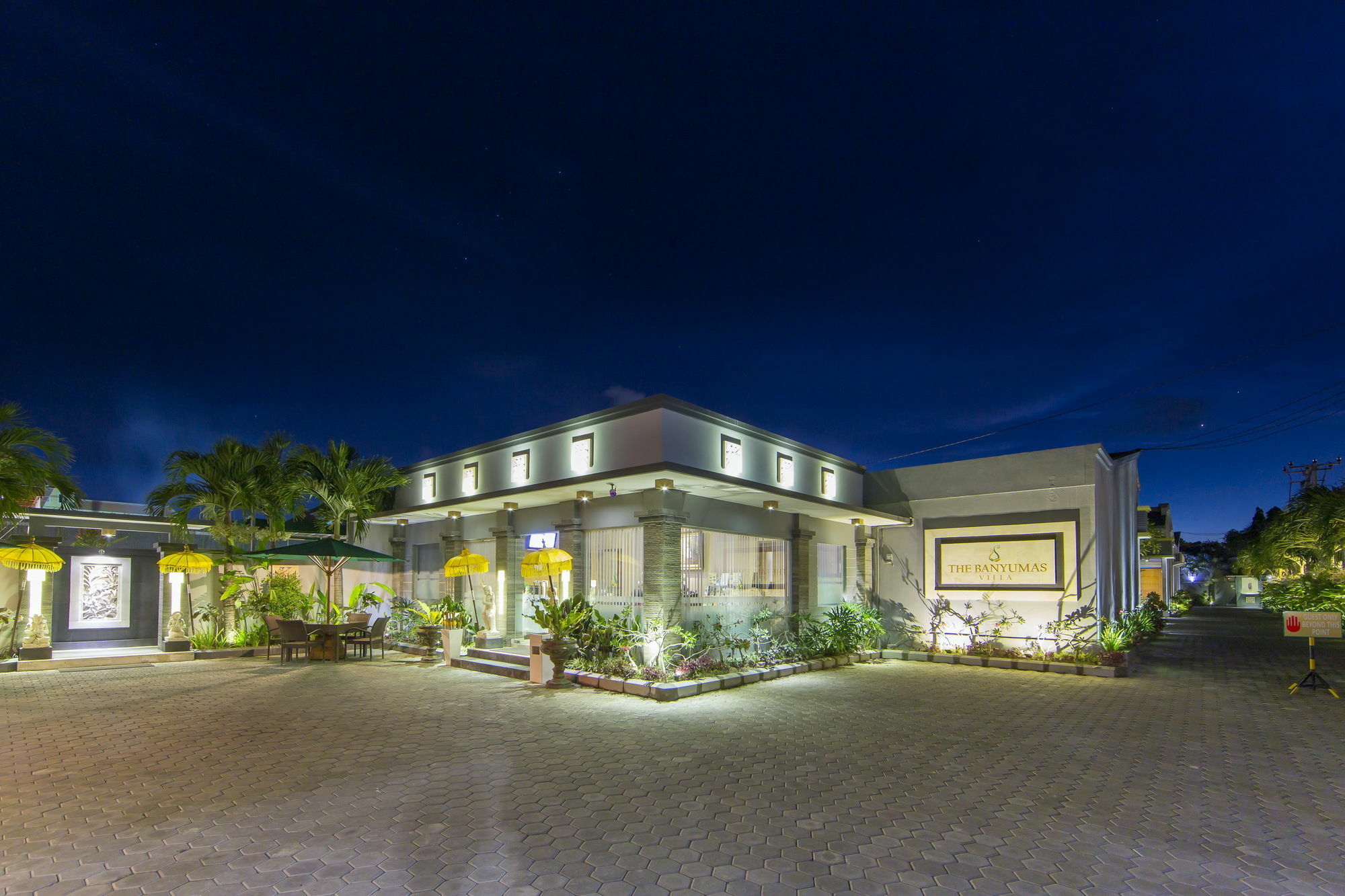 The Banyumas Villa Denpasar Exteriör bild